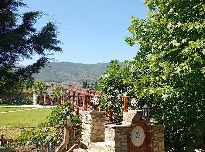 Apartamento Erdem Ciftligi/ Ephesus Arena