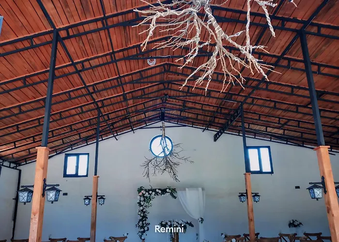 Erdem Ciftligi/ Ephesus Arena Apartman Selçuk