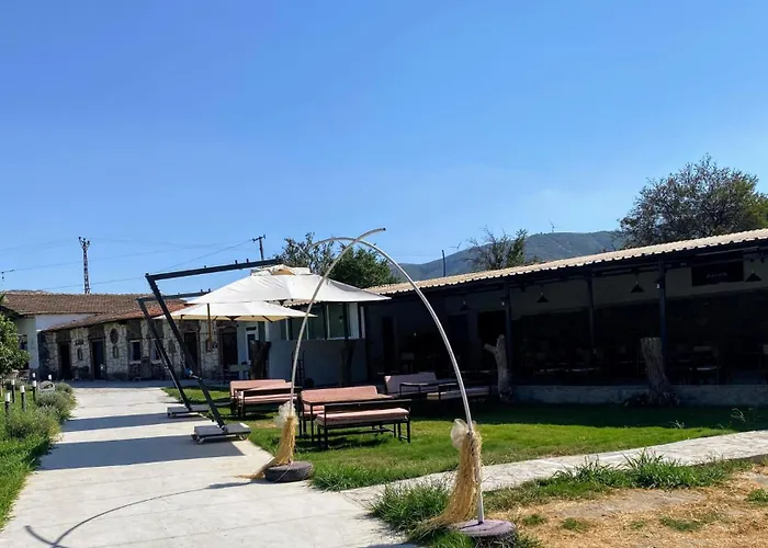 Apartamento Erdem Ciftligi/ Ephesus Arena