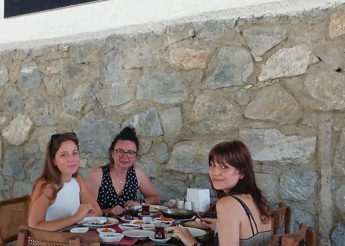 Apartman Erdem Ciftligi/ Ephesus Arena