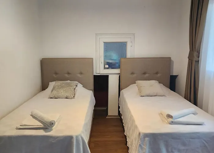 Apartman Erdem Ciftligi/ Ephesus Arena