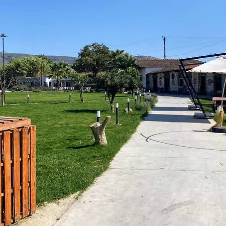 Erdem Ciftligi/ Ephesus Arena 아파트 셀주크