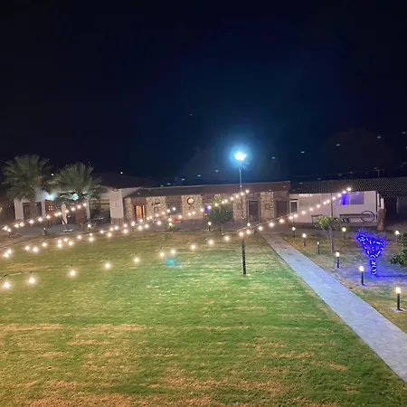 Erdem Ciftligi/ Ephesus Arena 아파트 *