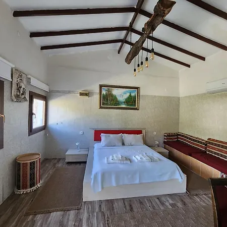 Erdem Ciftligi/ Ephesus Arena Apartmán *