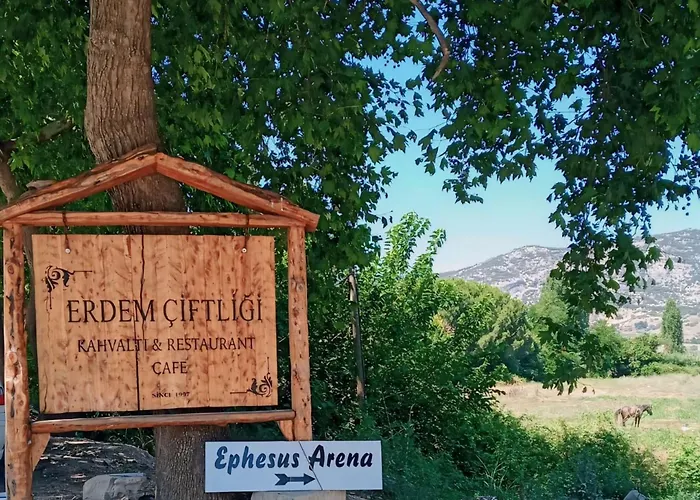 Erdem Ciftligi/ Ephesus Arena * Selçuk