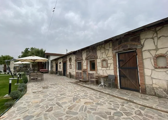 Erdem Ciftligi/ Ephesus Arena Appartement *