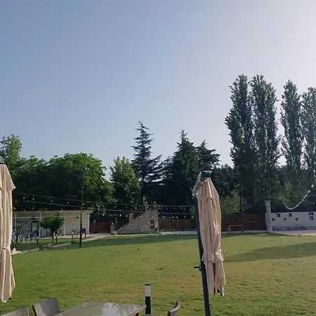 Erdem Ciftligi/ Ephesus Arena 公寓