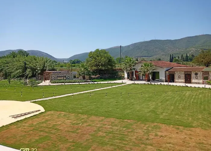 Erdem Ciftligi/ Ephesus Arena * Selcuk
